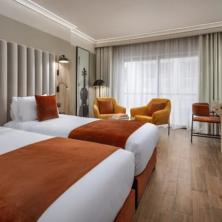 Vivaldi Hotel 4*