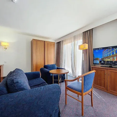 Vivaldi Saint Julian's