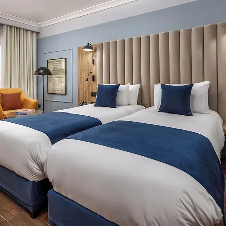 Vivaldi Szálloda 4*