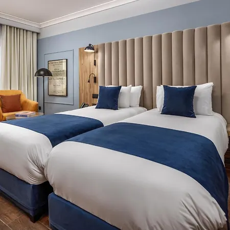 Vivaldi Hotel 4*
