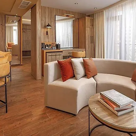 Hotel Vivaldi St. Julian's