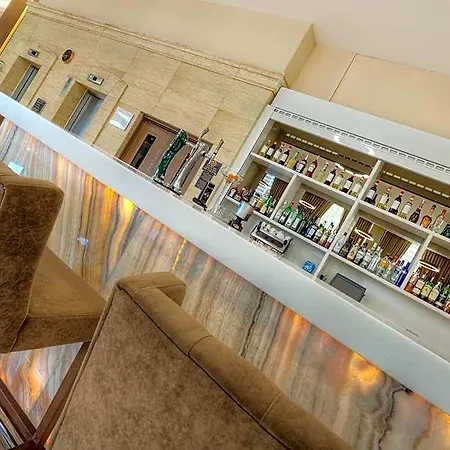 Vivaldi Hotel