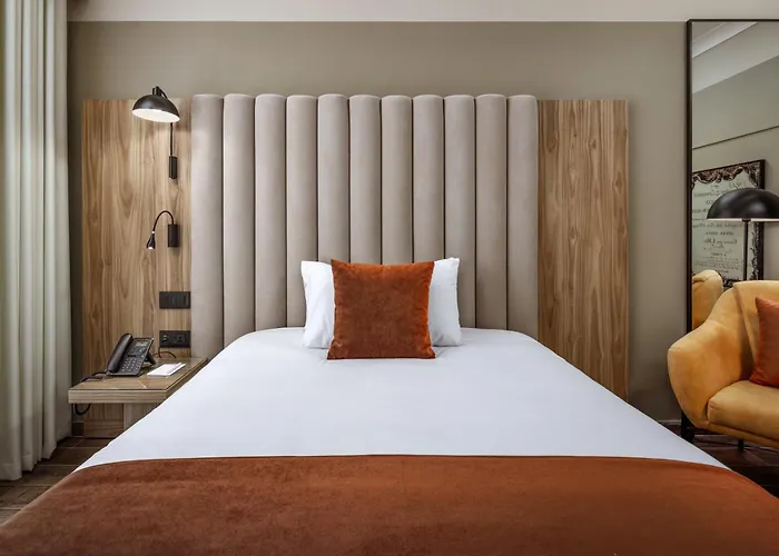 Vivaldi 4* Saint Julian's