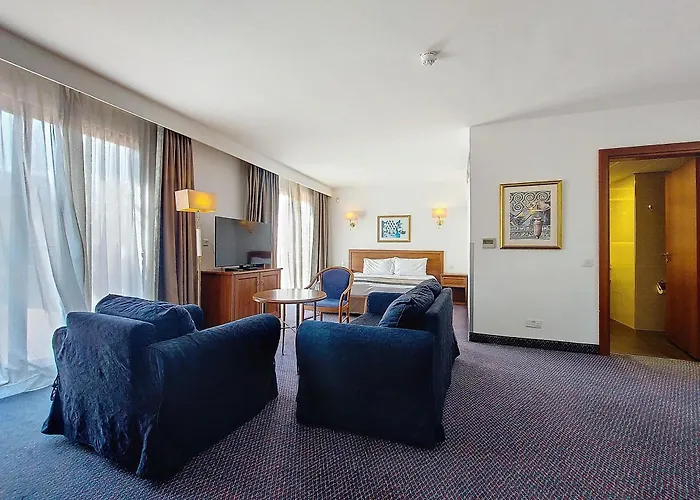 Vivaldi Hotel Saint Julian's