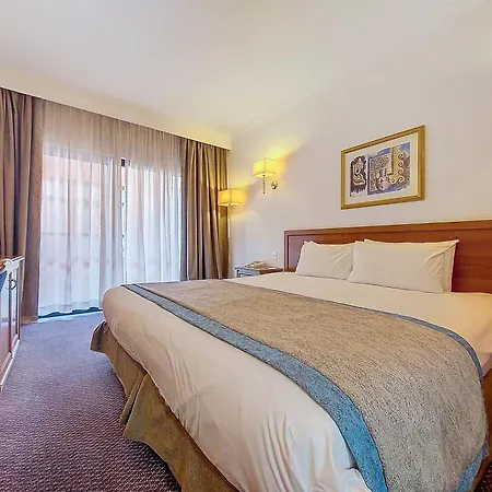 Hotel Vivaldi St. Julian's